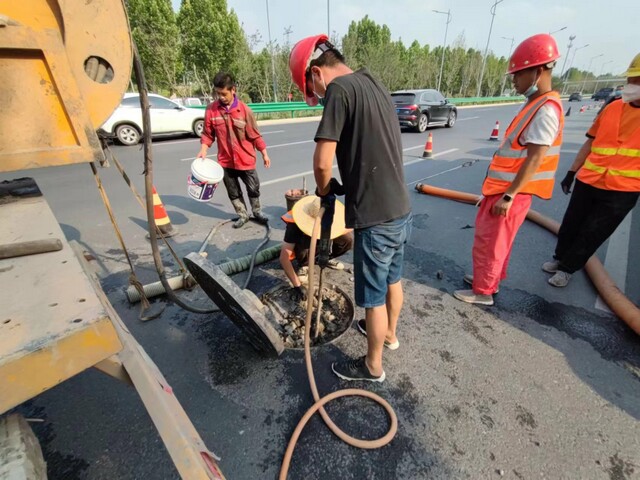 怒江管道潜水封堵气囊